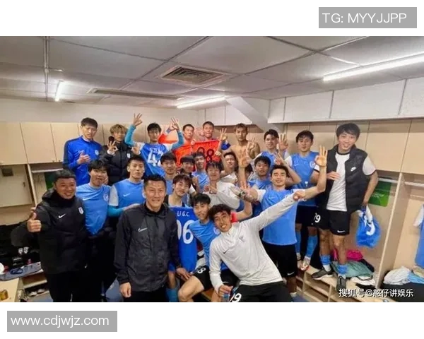 今天的足球赛精彩纷呈球迷热情高涨期待球队展现最佳状态