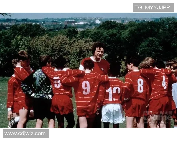 在绿茵场上绽放的爱恋足球耽美故事中的激情与梦想 在绿茵场上绽放的爱恋足球耽美故事中的激情与梦想